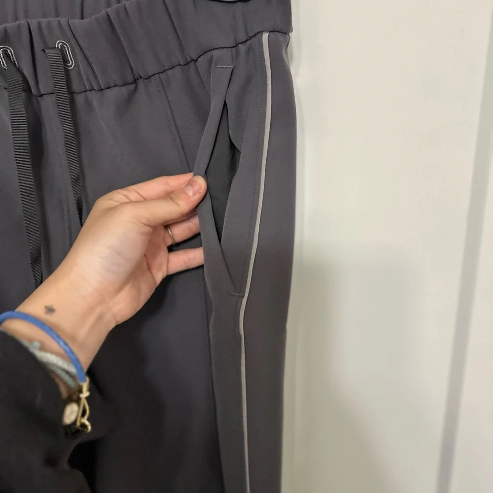 Lululemon Right On Track Pants